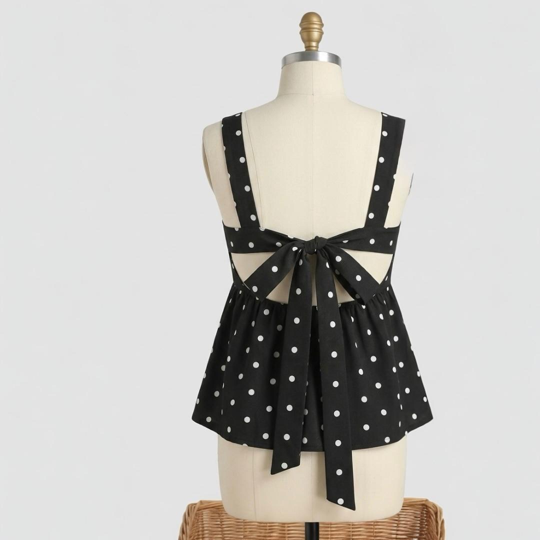 Blusa negra con lunares 3 Blusa negra con lunares