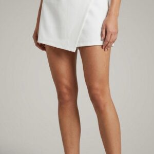 Short-falda blanca