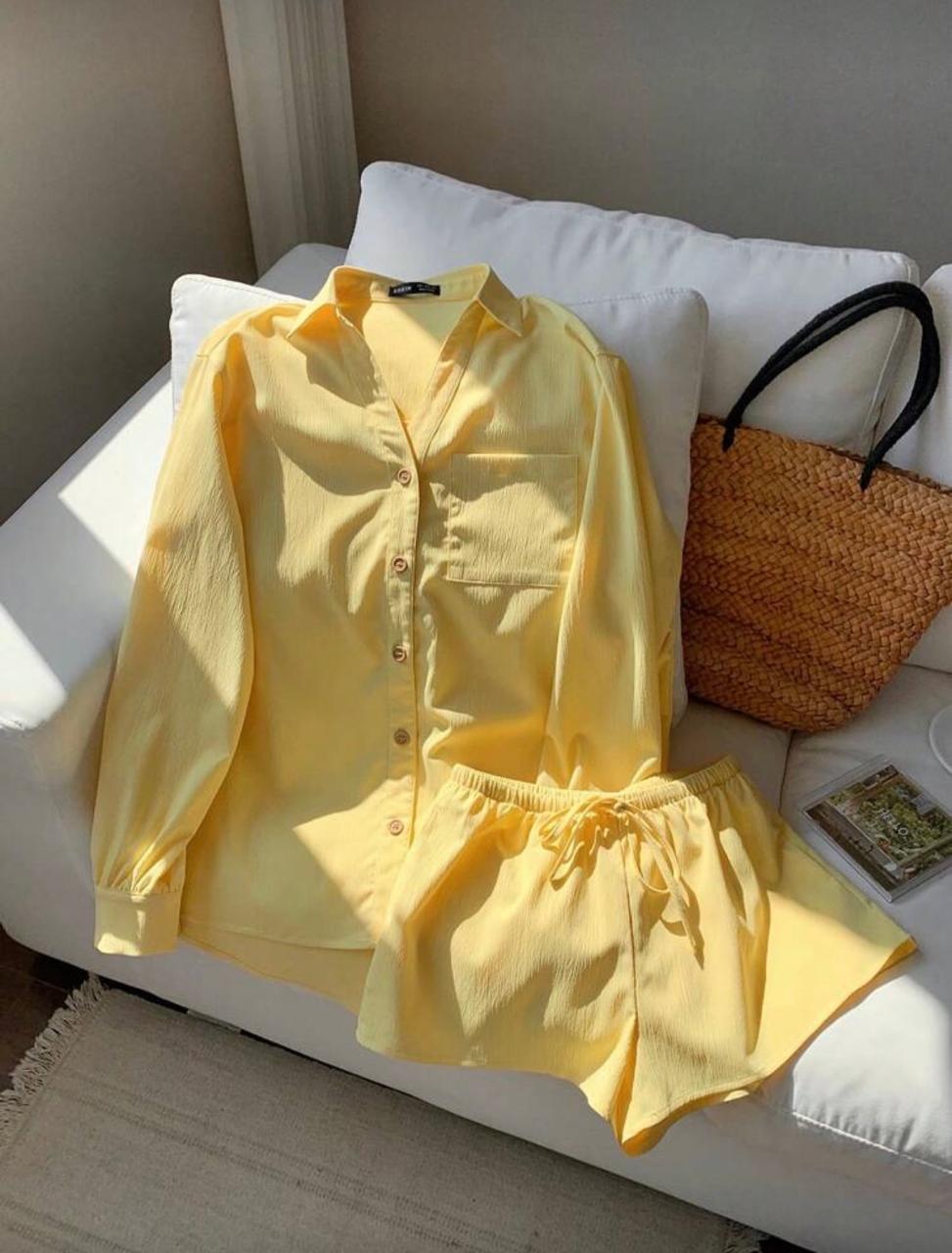 Conjunto Camisa y Short Amarillo 3 Conjunto Camisa y Short Amarillo