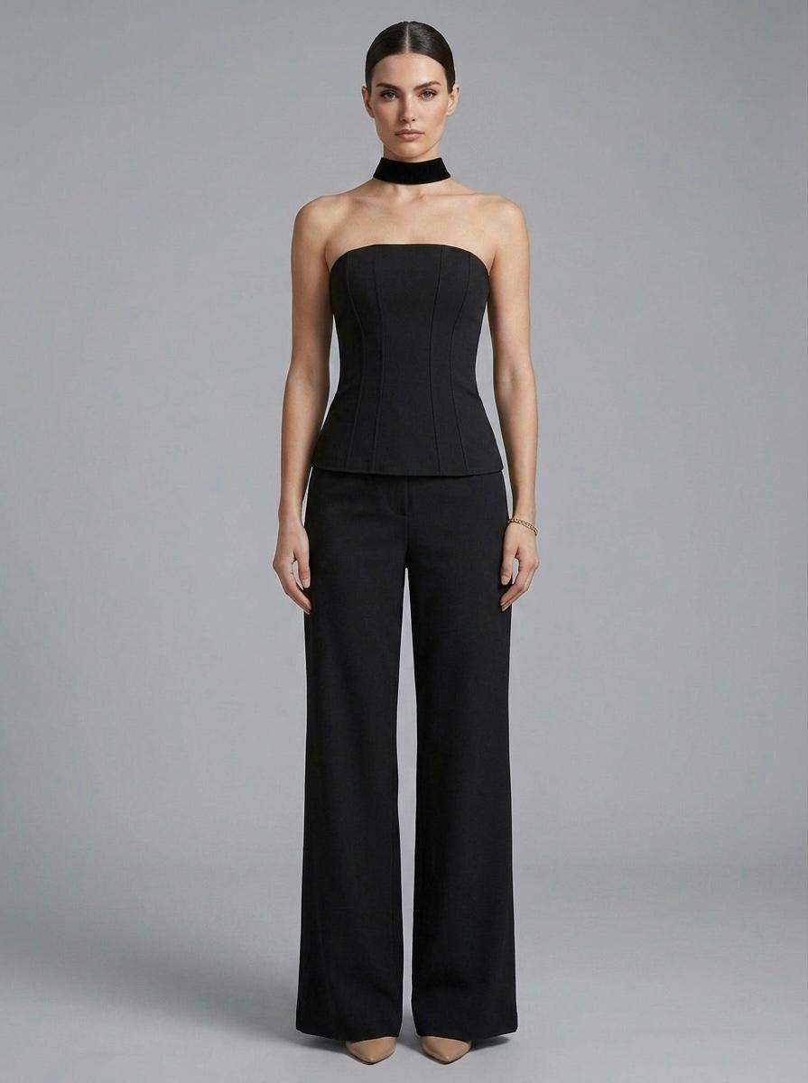 Conjunto Negro Detalle al Cuello 1 Conjunto Negro Detalle al Cuello