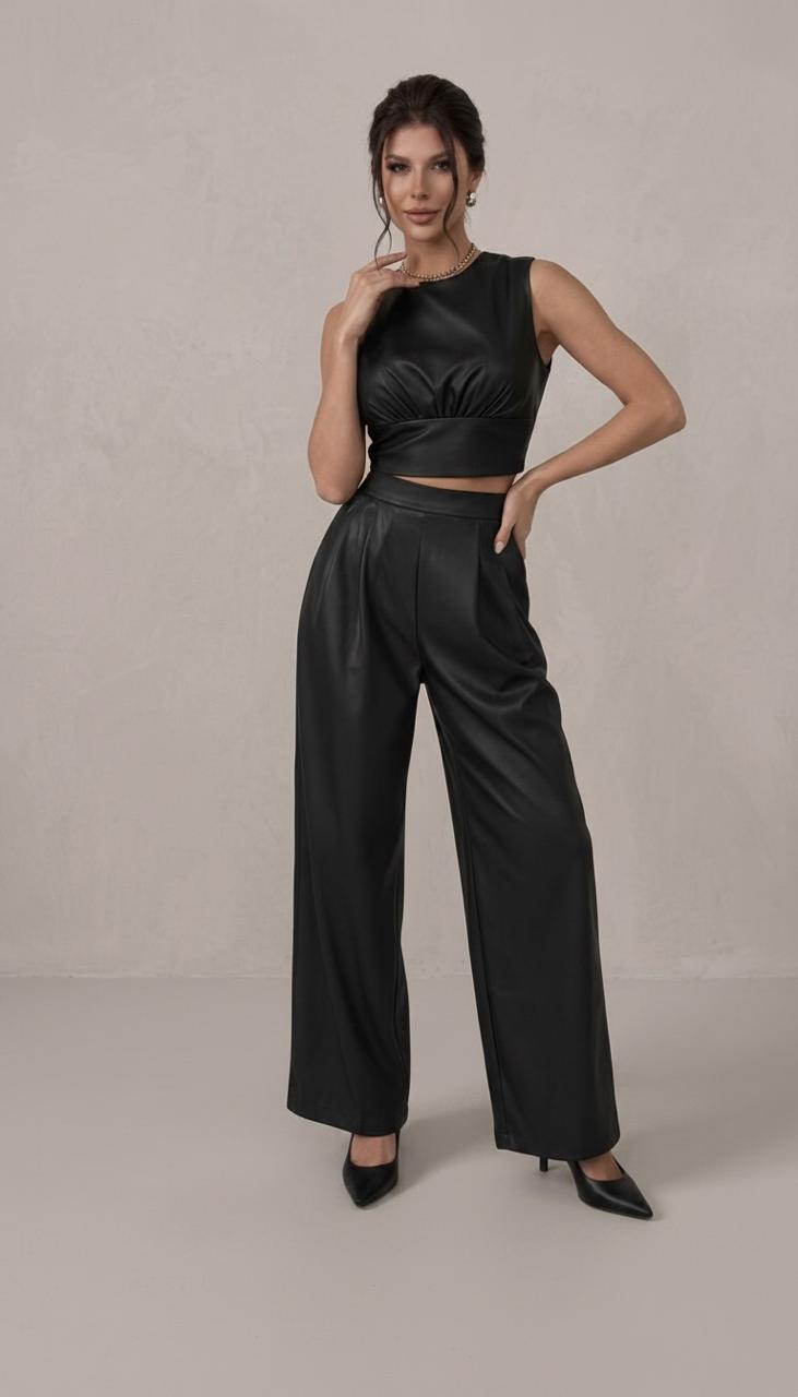 Conjunto negro top y pantalon 1 Conjunto negro top y pantalon