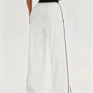 Pantalón Deportivo Blanco Con Lineas