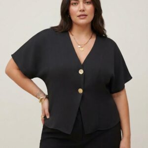 Blusa Negra Manga Mariposa